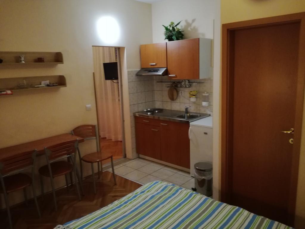 Apartments Kurtic ماكارسكا المظهر الخارجي الصورة