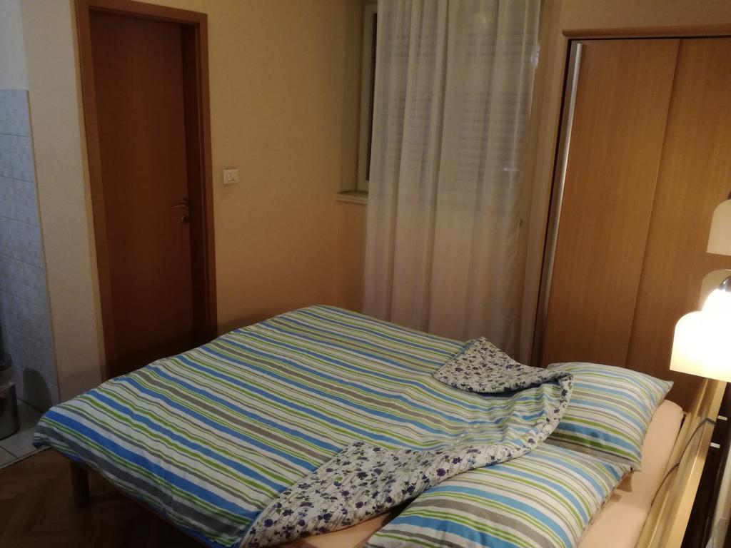 Apartments Kurtic ماكارسكا المظهر الخارجي الصورة